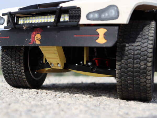 RC Trophy Truck - ARES - Image 6