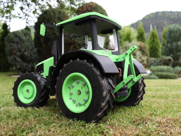 RC Tractor model 2 - Image 6